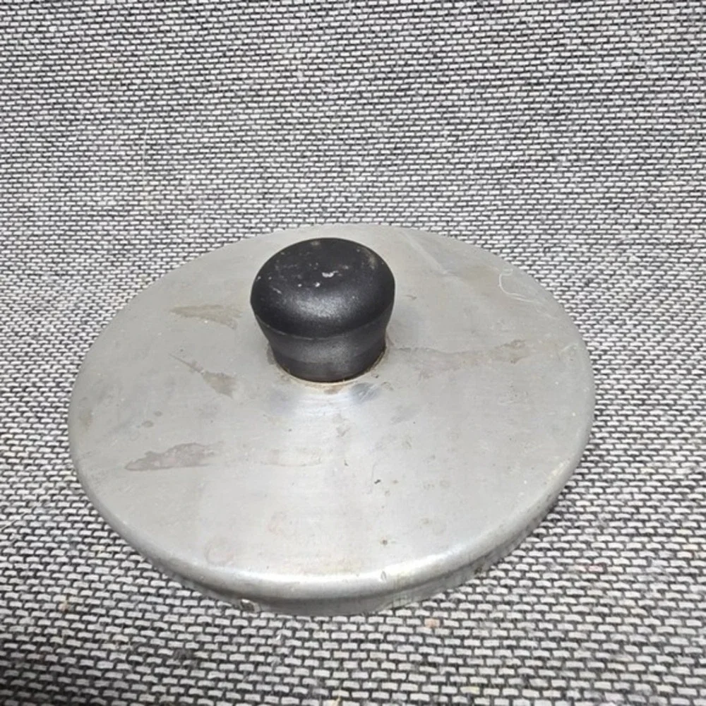 Vintage Aluminum Pot‎ Lid Replacement 5.5 Inch Round Silver Metal Black Knob